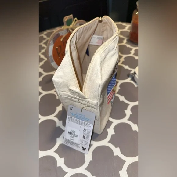 Disney Loungefly Mystery Pin & Primark Bag Bundle - Picture 8 of 10